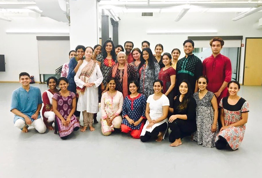 Group photo of Diditi Mitra and other attendees of Padma Bhushan Kumudini Lakhia workshop, New Yor